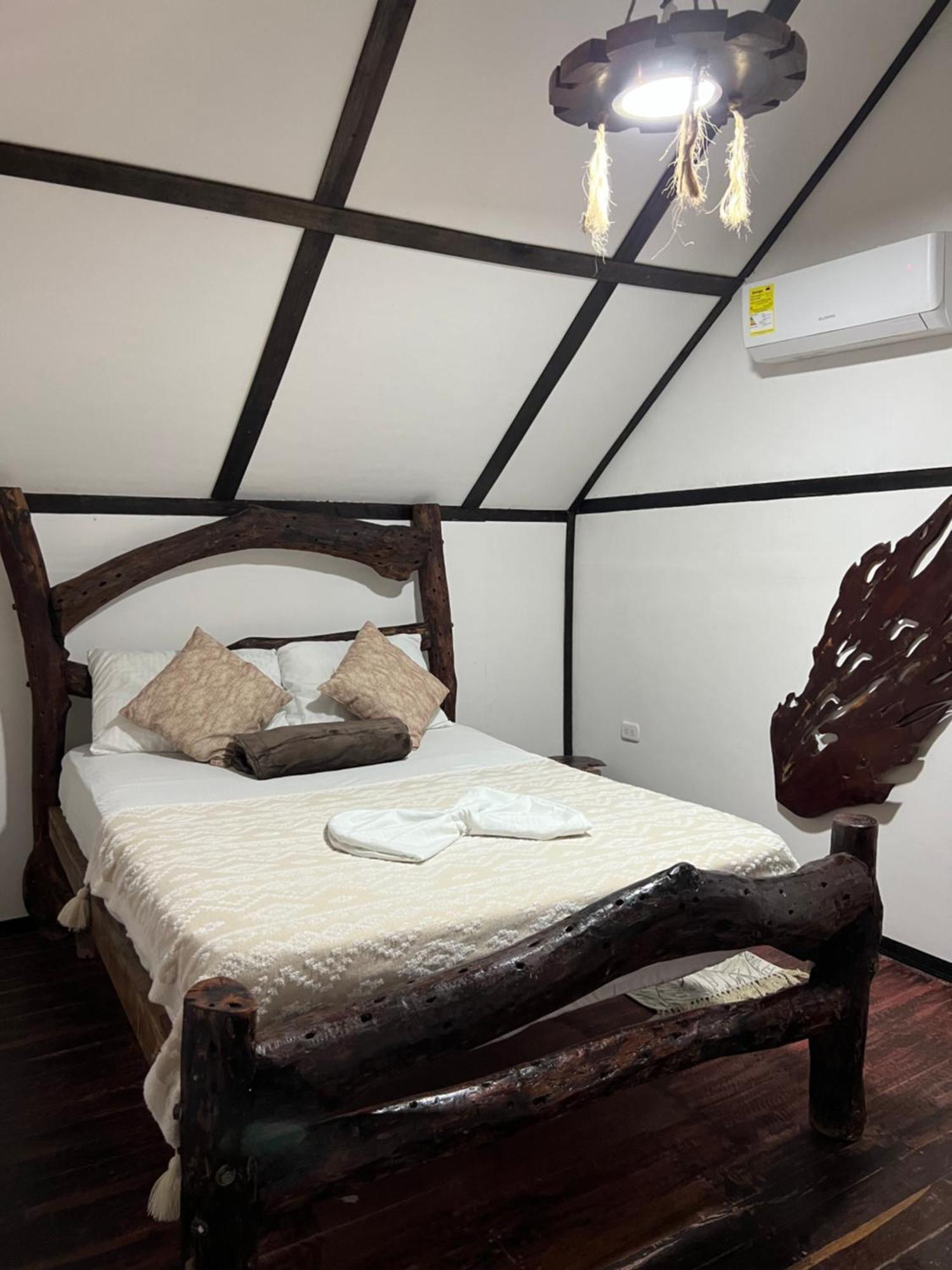 Monte Verde Hostal เอลไซโน ภายนอก รูปภาพ